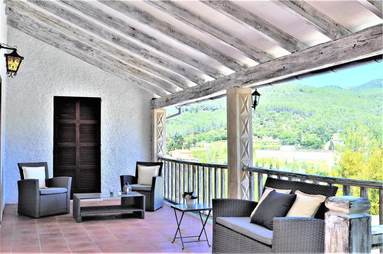 Encinas-en El Pueblo De Esporles- Mallorca Ferienhaus Esporles