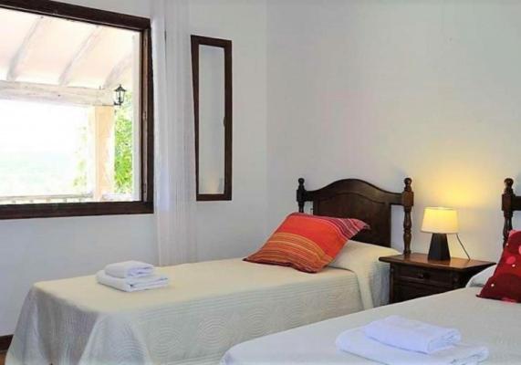 Encinas-en El Pueblo De Esporles- Mallorca Ferienhaus Esporles